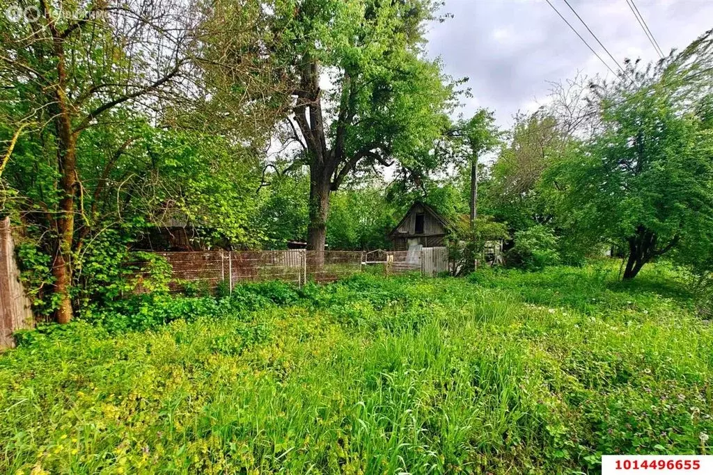 Участок в станица Убинская, Центральная улица, 15 (7 м) - Фото 0