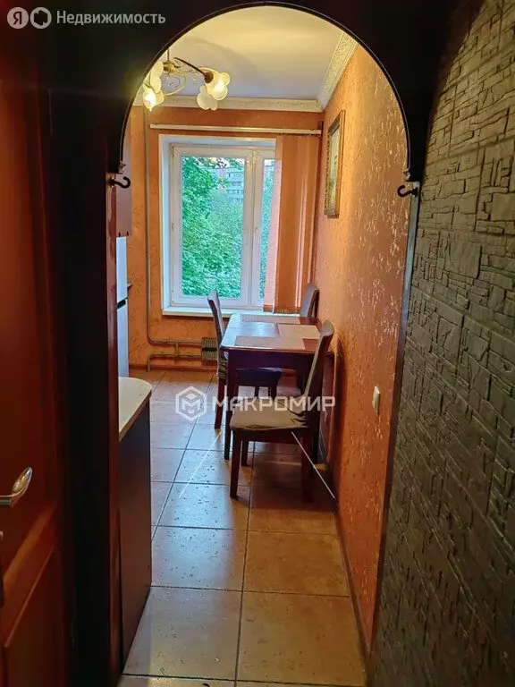 3-комнатная квартира: Москва, Красноярская улица, 9 (60 м) - Фото 1