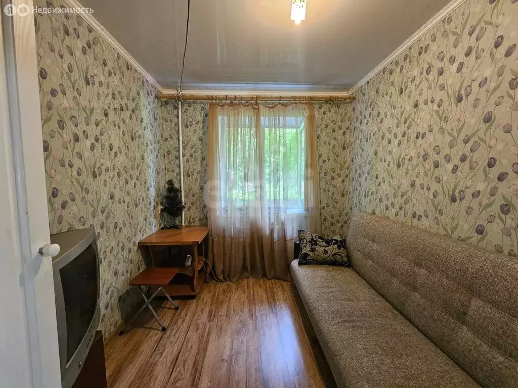 1к в -комнатной квартире (10 м) - Фото 0