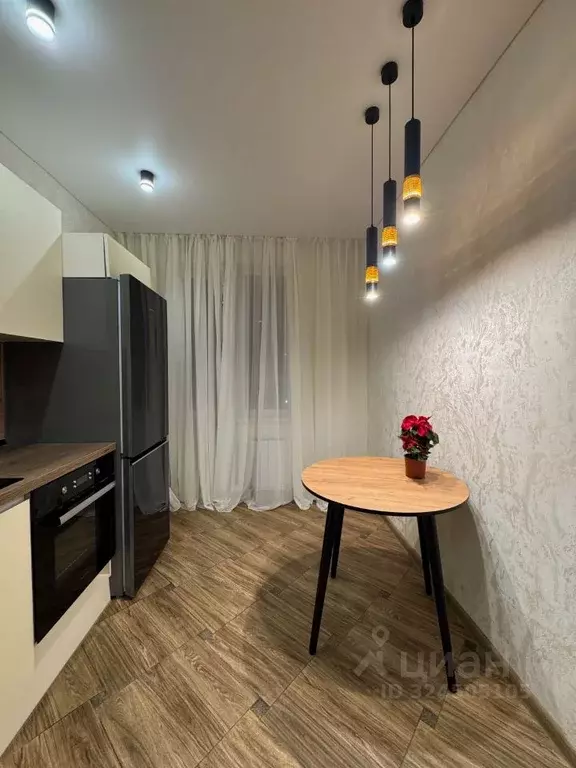 2-к кв. Башкортостан, Уфа ул. Аксакова, 81/1 (60.2 м) - Фото 2