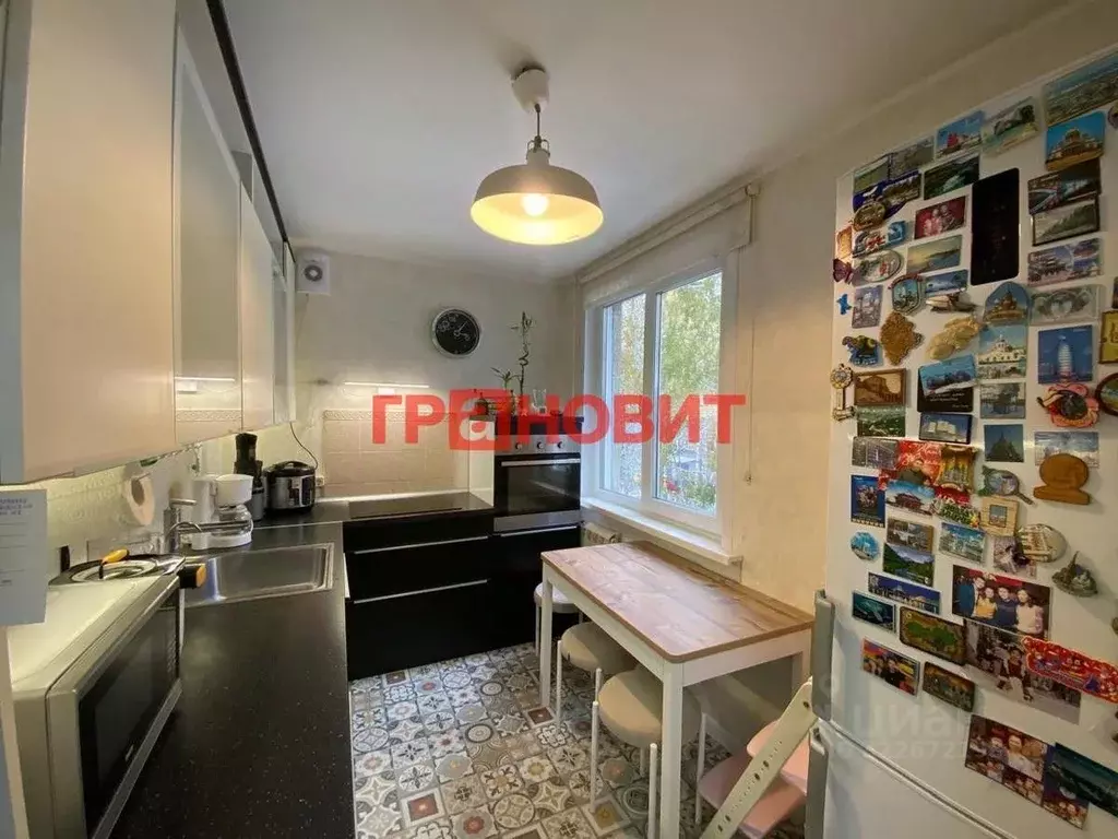 3-к кв. Новосибирская область, Новосибирск Геодезическая ул., 15/1 ... - Фото 1