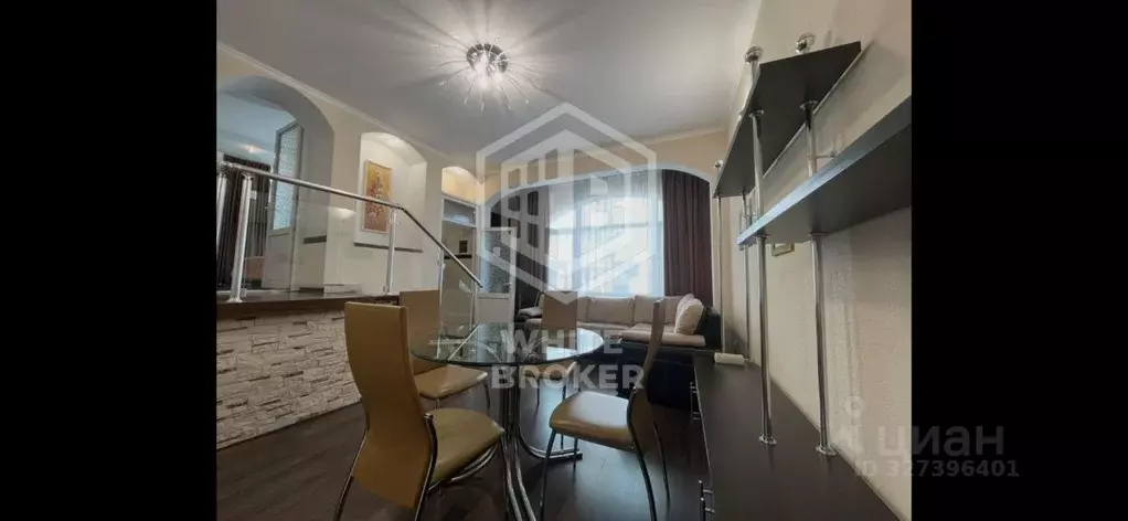 6-к кв. Крым, Ялта ул. Свердлова, 10 (220.0 м) - Фото 1