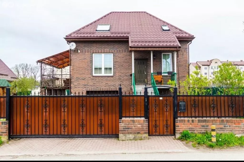 Дом в Зеленоградск, Зелёная улица, 23 (217 м) - Фото 1