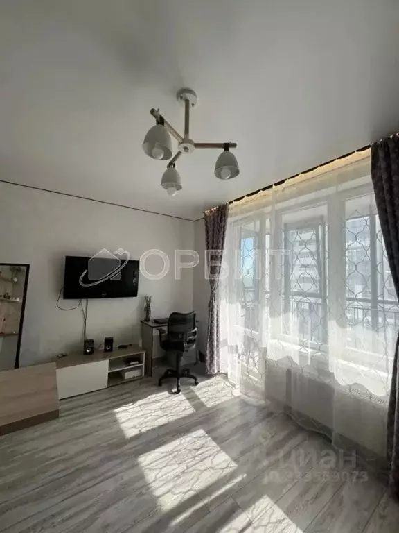Студия Тюменская область, Тюмень ул. Николая Никитина, 4 (26.0 м) - Фото 1