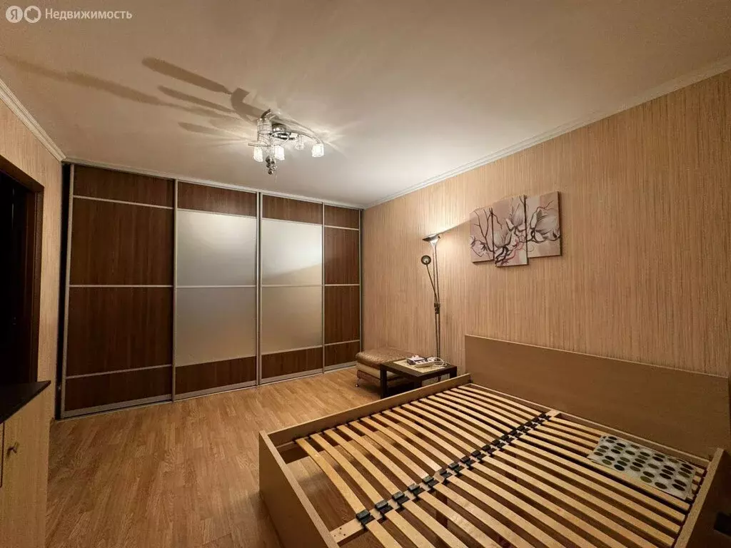 3-комнатная квартира: Волгоград, улица Лавочкина, 10/1 (67 м) - Фото 1