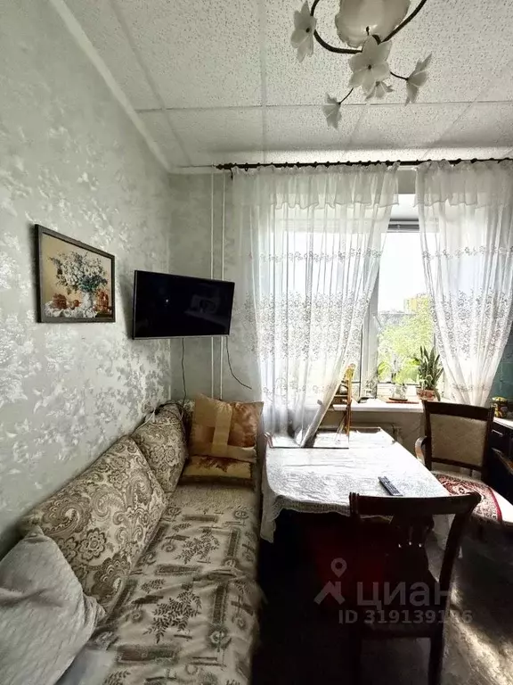 Комната Волгоградская область, Волгоград ул. Хользунова, 19 (9.5 м) - Фото 1