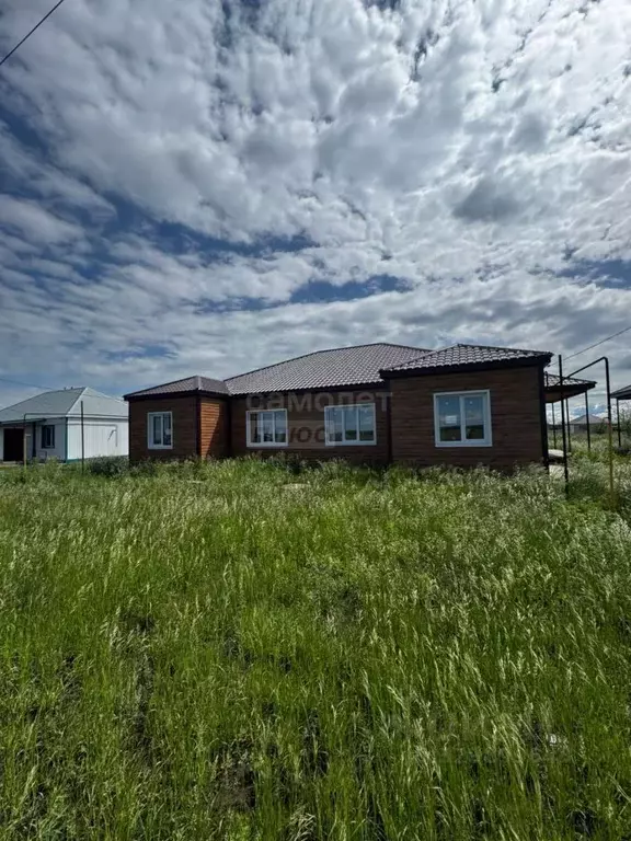 Дом в Оренбургская область, с. Ташла ул. Артема Коровина, 17 (91 м) - Фото 1