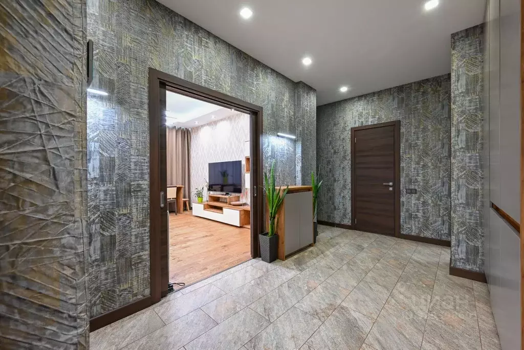 3-к кв. Санкт-Петербург Ждановская ул., 43к2 (85.0 м) - Фото 1