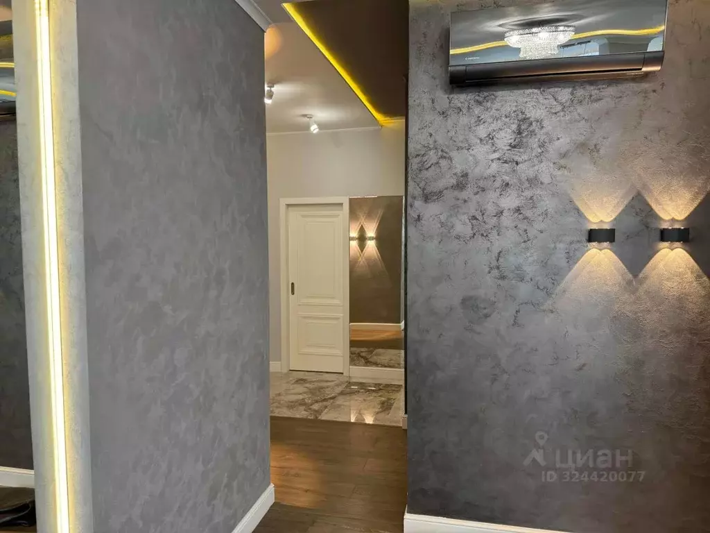 3-к кв. Саха (Якутия), Якутск ул. Кальвица, 30 (95.0 м) - Фото 1