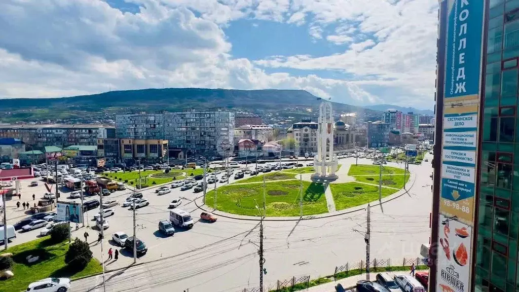 3-к кв. Дагестан, Махачкала ул. Магомедтагирова, 161Г (87.0 м) - Фото 0