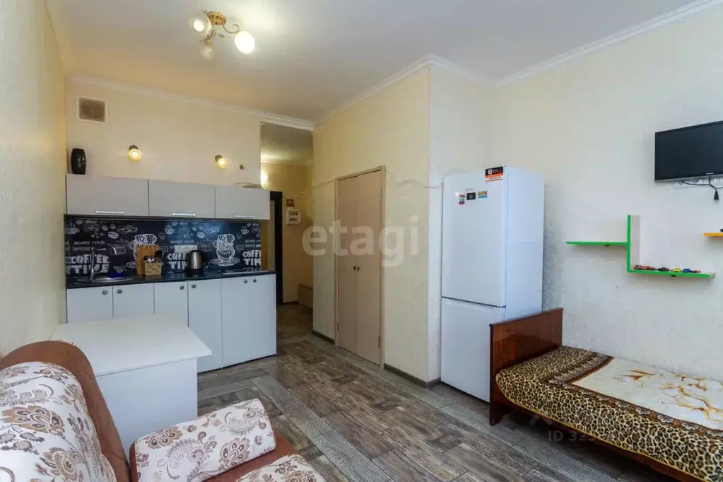 Студия Ханты-Мансийский АО, Сургут ул. Ивана Захарова, 12/1 (24.0 м) - Фото 2