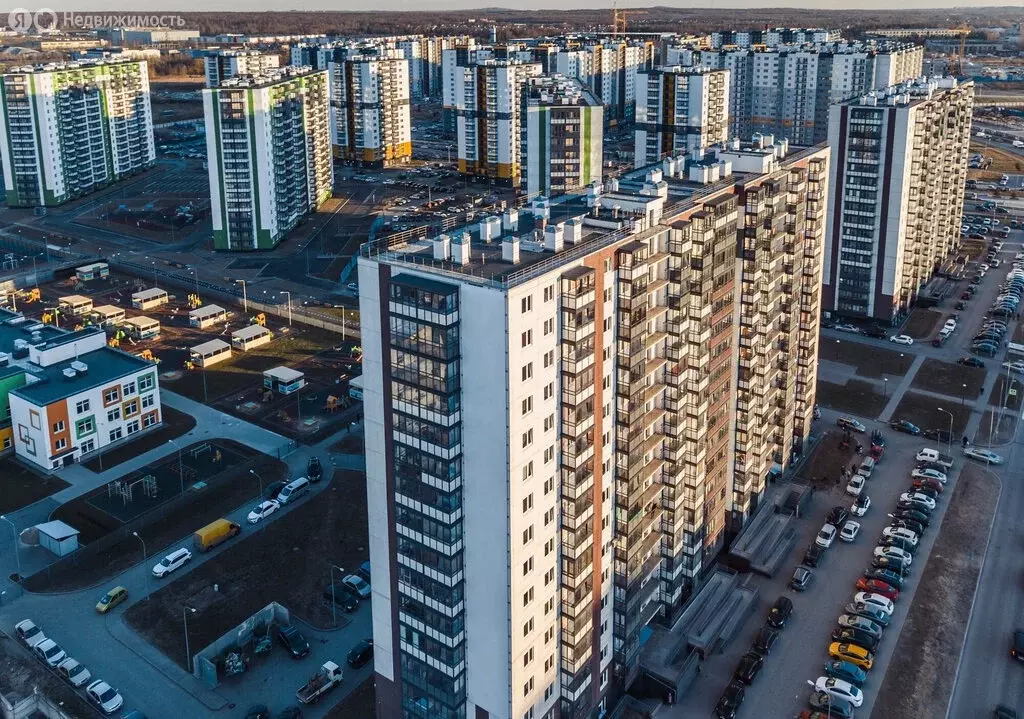Квартира-студия: Виллозское городское поселение, посёлок Новогорелово, ... - Фото 0
