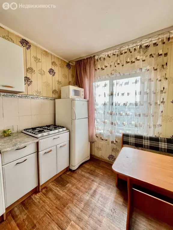 2-комнатная квартира: Березники, улица Ломоносова, 109 (43.8 м) - Фото 2