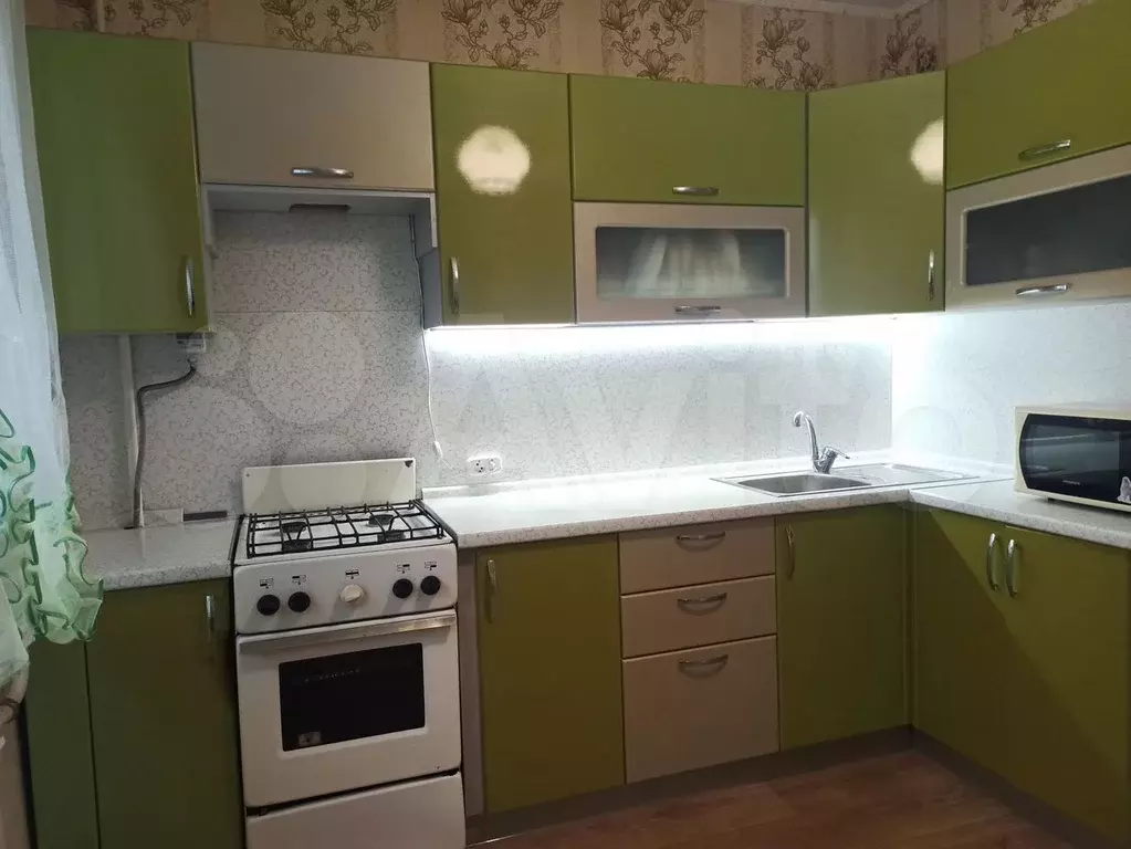 2-к. квартира, 50 м, 8/9 эт. - Фото 0