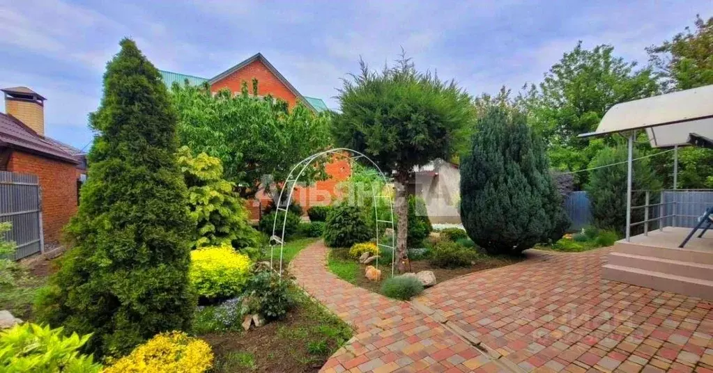 Дом в Краснодарский край, Усть-Лабинск ул. Чкалова (80 м) - Фото 1