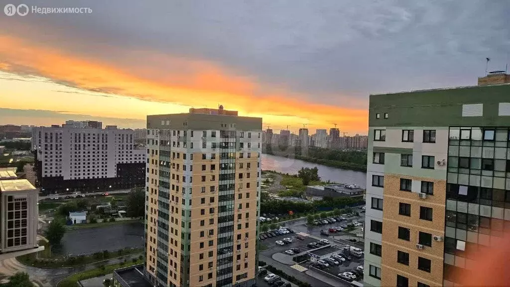 2-комнатная квартира: Тюмень, улица Мельникайте, 38к1 (63.1 м) - Фото 2