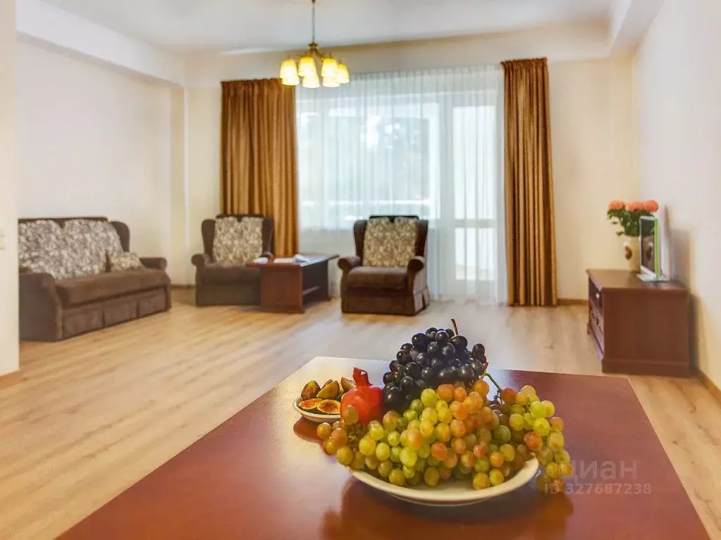 2-к кв. Крым, Ялта муниципальный округ, Гаспра пгт ш. Севастопольское, ... - Фото 1