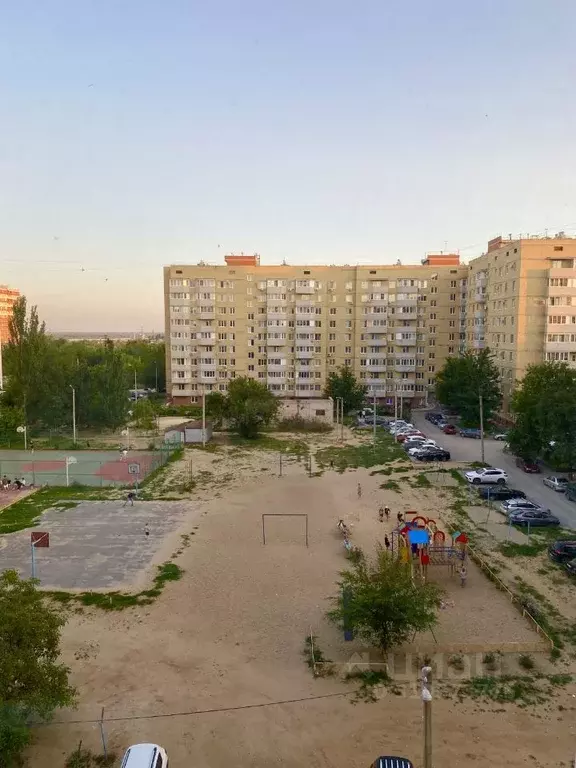 3-к кв. Волгоградская область, Волгоград пос. ГЭС, ул. Колумба, 5Б ... - Фото 0