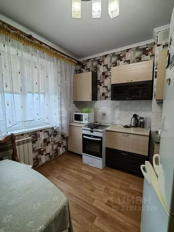 2-к кв. Ямало-Ненецкий АО, Муравленко Российская ул., 48 (51.5 м) - Фото 1