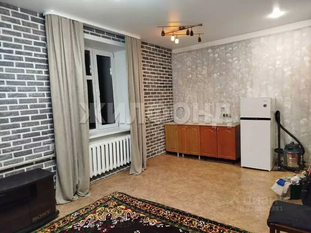 Комната Новосибирская область, Новосибирск ул. Халтурина, 33 (19.0 м) - Фото 1