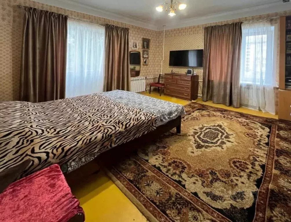 2-к кв. Крым, Феодосия ул. Горького, 4 (61.1 м) - Фото 1