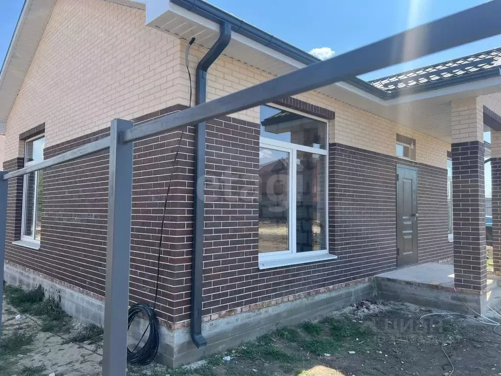 Дом в Ростовская область, Азовский район, Новоалександровка хут. ... - Фото 1