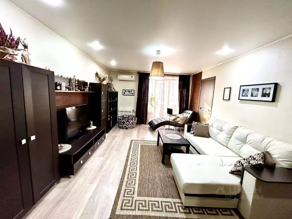 3-к кв. Челябинская область, Челябинск Советская ул., 65 (62.8 м) - Фото 0