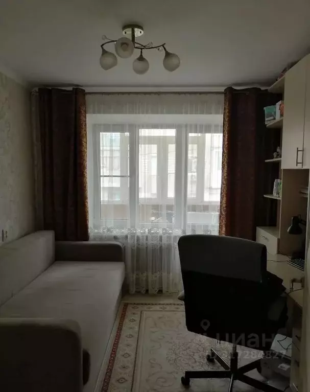 4-к кв. Ростовская область, Волгодонск ул. 50 лет СССР, 23 (62.0 м) - Фото 0