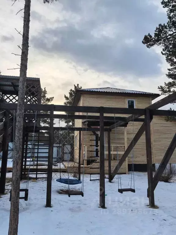 Дом в Иркутская область, Ольхонский район, пос. Хужир ул. ... - Фото 0