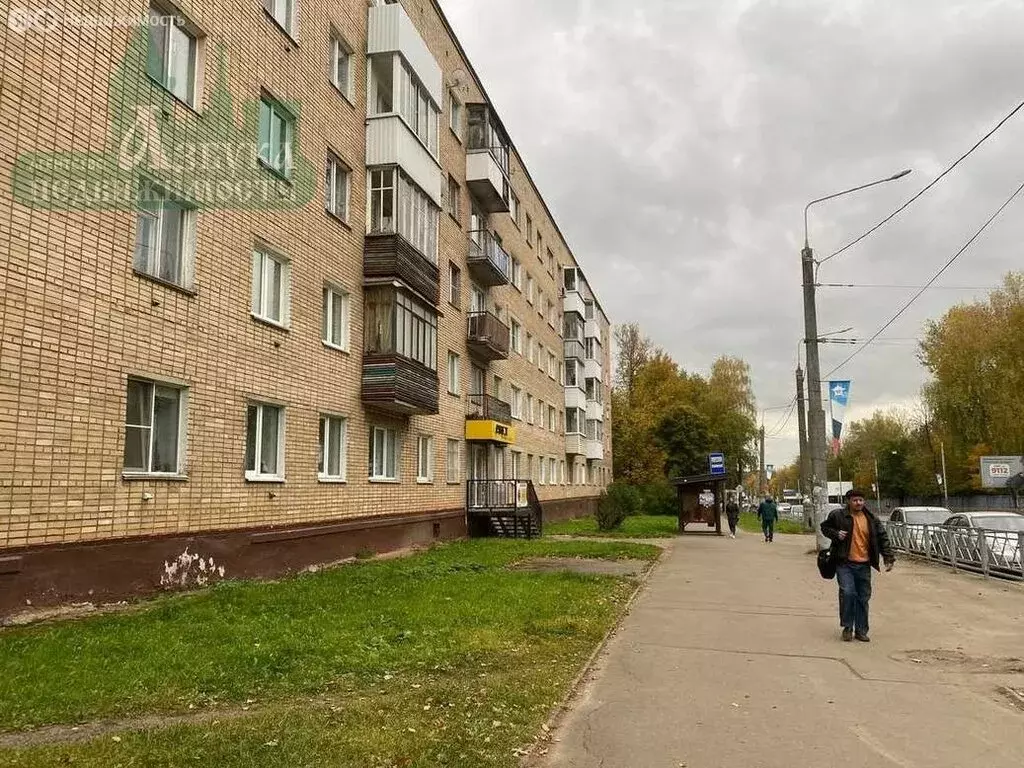 2-комнатная квартира: Смоленск, улица Фрунзе, 64 (44 м) - Фото 0