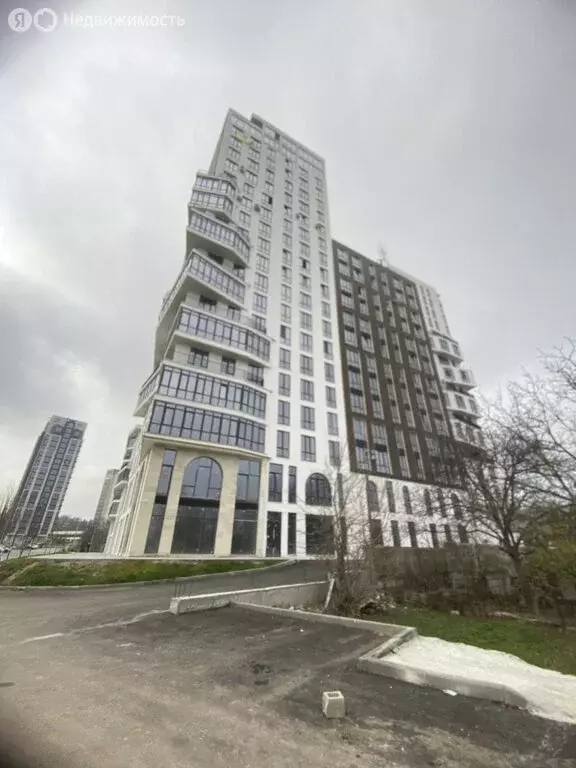 2-комнатная квартира: Нальчик, улица Кешокова, 1 (82.04 м) - Фото 1