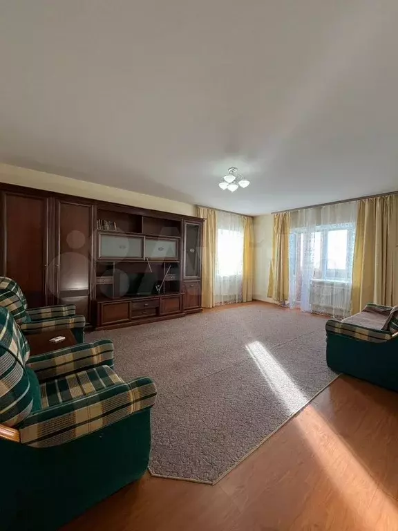 1-к. квартира, 64 м, 8/9 эт. - Фото 0