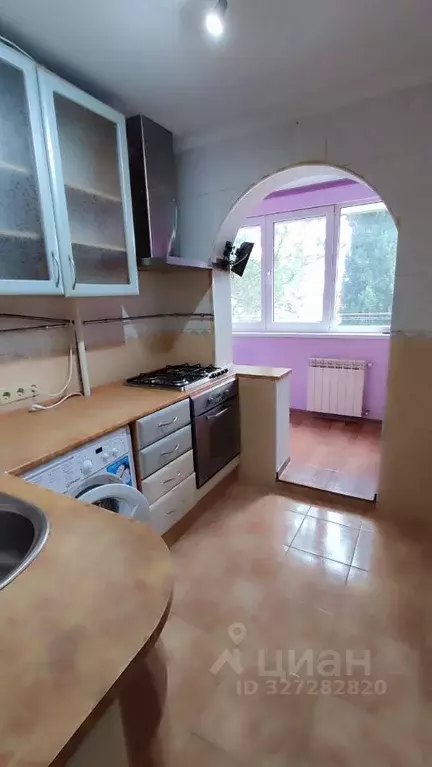 2-к кв. Крым, Ялта ул. Строителей, 9 (50.0 м) - Фото 2