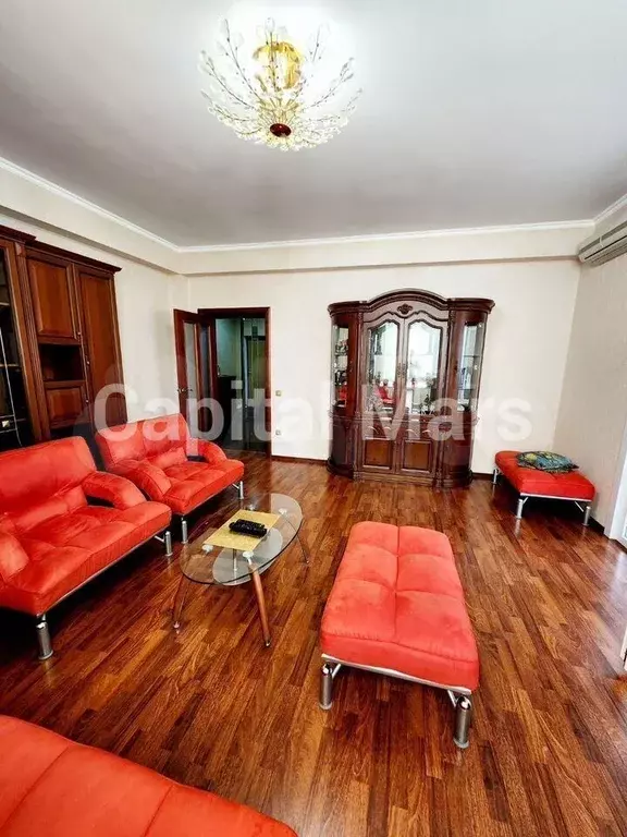 2-к. квартира, 98 м, 2/6 эт. - Фото 1