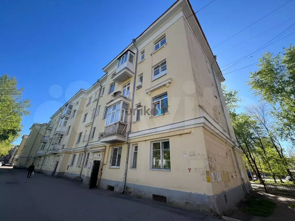 Комната 25 м в 1-к., 1/5 эт. - Фото 0
