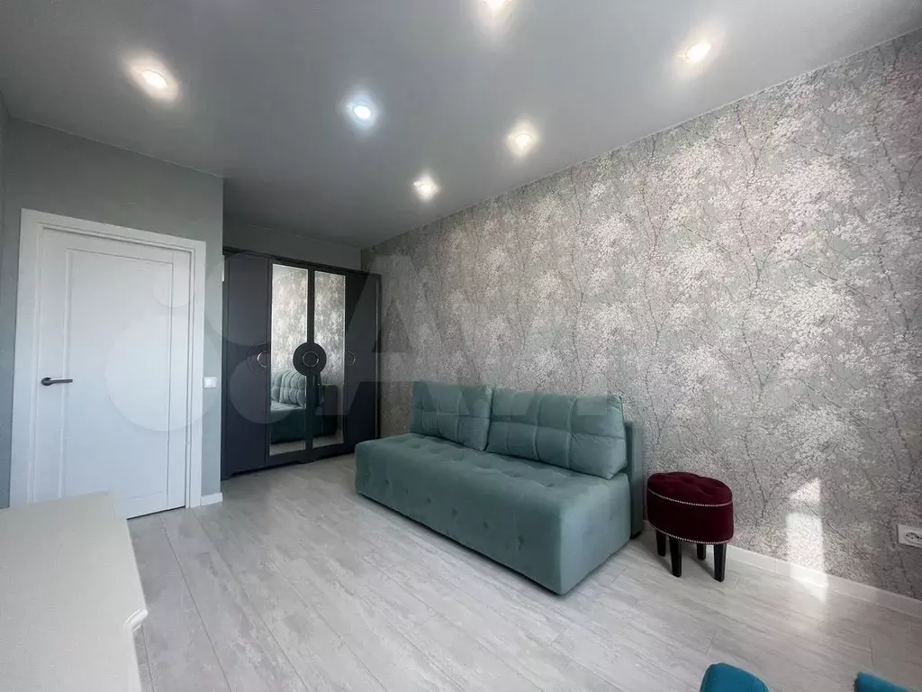 1-к. квартира, 39 м, 8/9 эт. - Фото 1