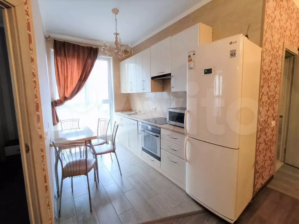 2-к. квартира, 59 м, 7/12 эт. - Фото 1