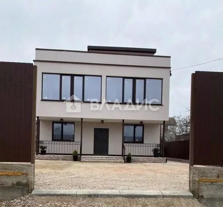 Дом в Севастополь ТСН СНТ Биолог тер., 48 (255 м) - Фото 1