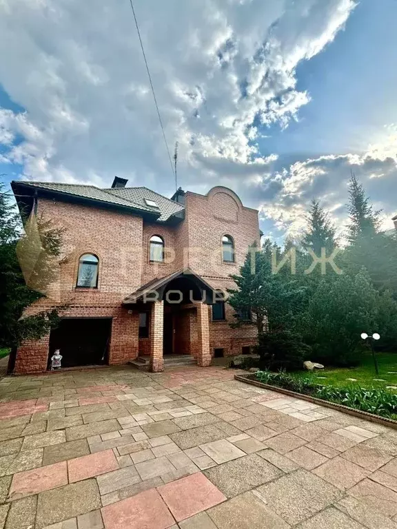Дом в Москва ул. Кустодиева, 29 (502 м) - Фото 0