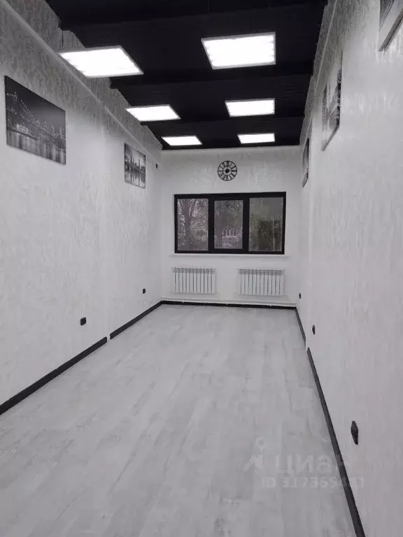 Офис в Самарская область, Тольятти ул. Дзержинского, 90 (25 м) - Фото 0