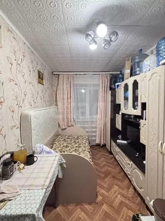 Комната Калужская область, Калуга ул. Веры Андриановой, 26 (10.3 м) - Фото 1