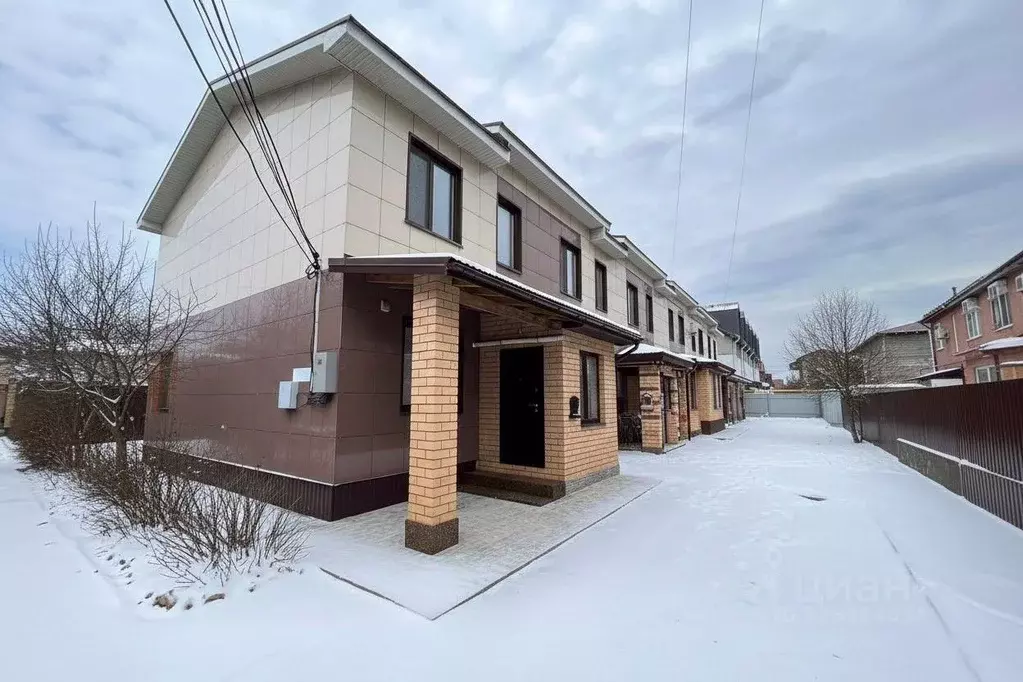 Таунхаус в Оренбургская область, Оренбургский район, пос. Пригородный ... - Фото 1