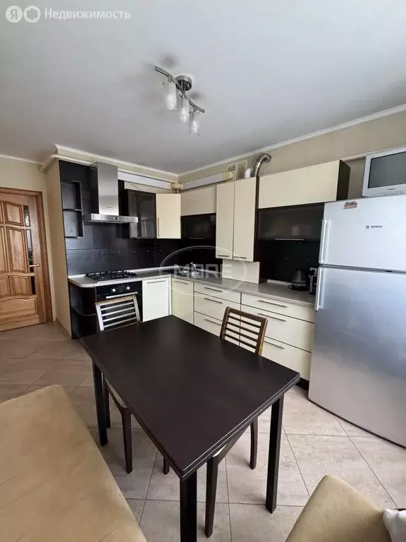 3-комнатная квартира: Калининград, Балашовская улица, 5 (87.8 м) - Фото 2