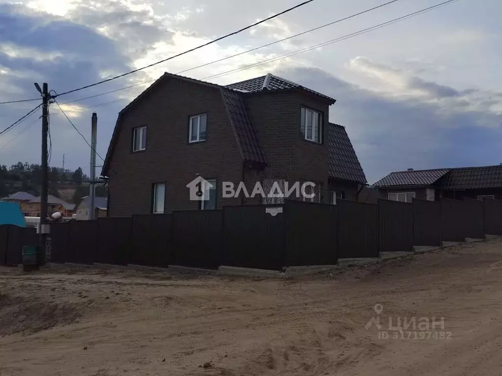 Дом в Бурятия, Тарбагатайский район, Саянтуйское муниципальное ... - Фото 0