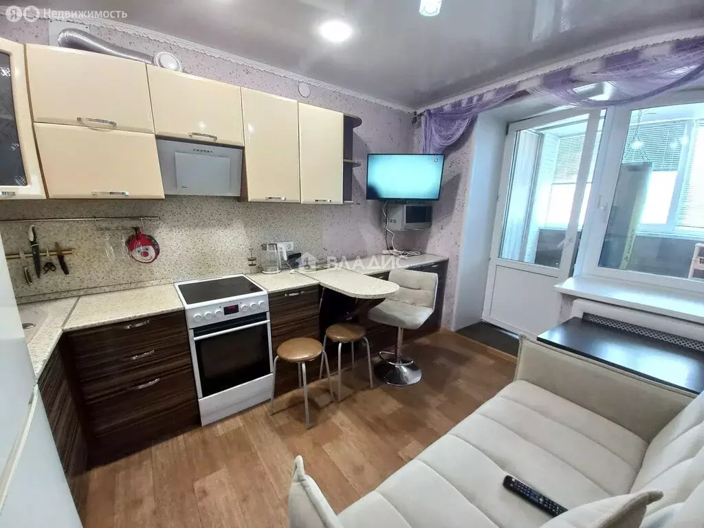 1-комнатная квартира: Тобольск, улица Знаменского, 3 (38 м) - Фото 1