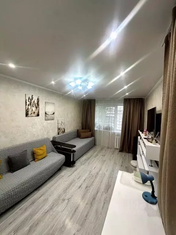 2-к кв. Тюменская область, Тюмень ул. Пермякова, 8 (43.0 м) - Фото 2