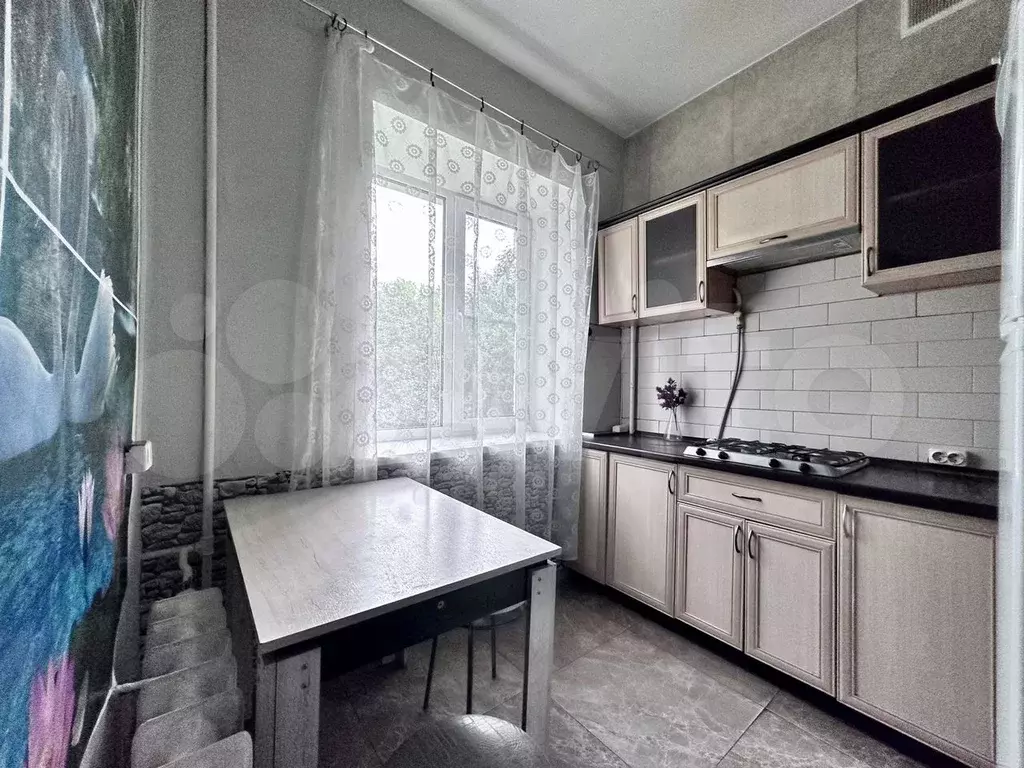 2-к. квартира, 42 м, 2/2 эт. - Фото 1