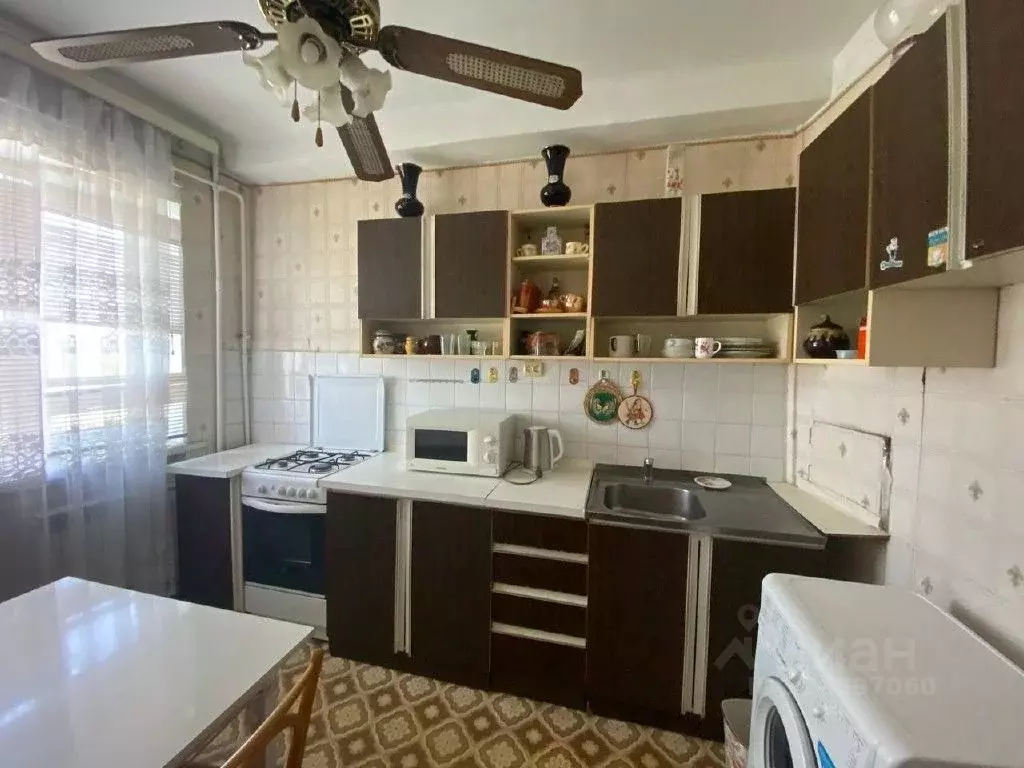 2-к кв. Севастополь пл. 50-летия СССР, 4/1 (52.0 м) - Фото 2