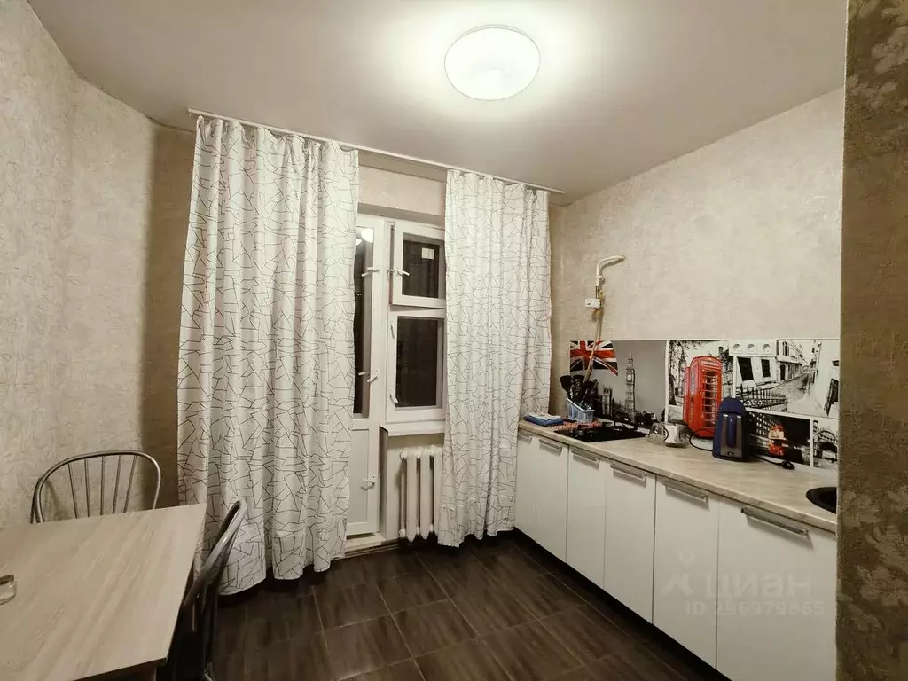 1-к кв. Псковская область, Псков ул. Крестки, 7 (40.0 м) - Фото 1