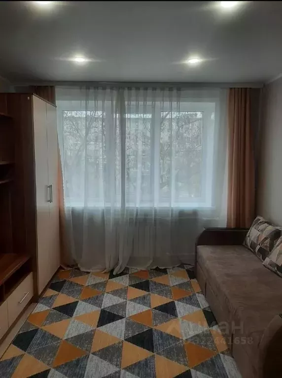 Комната Белгородская область, Старый Оскол Горняк мкр, 18 (18.0 м) - Фото 2